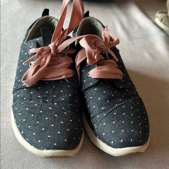 Toms Charcoal Grey and white Polka Dot Flats with pink lace. - Picture 1 of 4